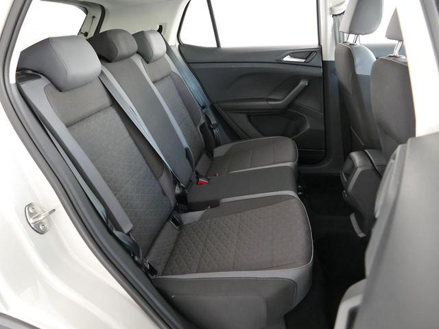 T-クロス カッパースタイル メーカー直営認定中古車 当社デモカー 禁煙車 純正ナビ ブルートゥース接続 カープレイアンドロイドオート対応 バックカメラ スマートキースペア有 アダプティブクルーズ バックカメラ LEDライト(12枚目)