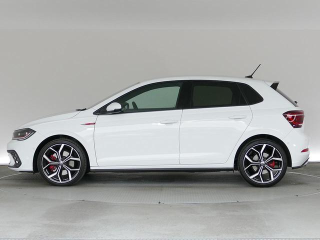 ポロＧＴＩ ベースグレード　メーカー直営認定中古車　１オーナ　禁煙車　純正ナビ　デジタルコックピット　ブルートゥース接続カープレイアンドロイドオート対応　スマートキースペア有　ＬＥＤライト（35枚目）