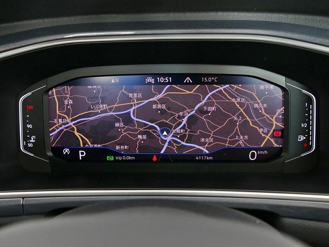Ｔ－ロック ＴＳＩ　スタイル　メーカー直営認定中古車　１オーナ　ＬＥＤライト　純正ナビ　ブルートゥース通信　カープレイアンドロイドオート対応　スマートキースペア有　前車追従アダプティブクルーズ　ＥＴＣバックカメラ　リヤオートゲート（11枚目）