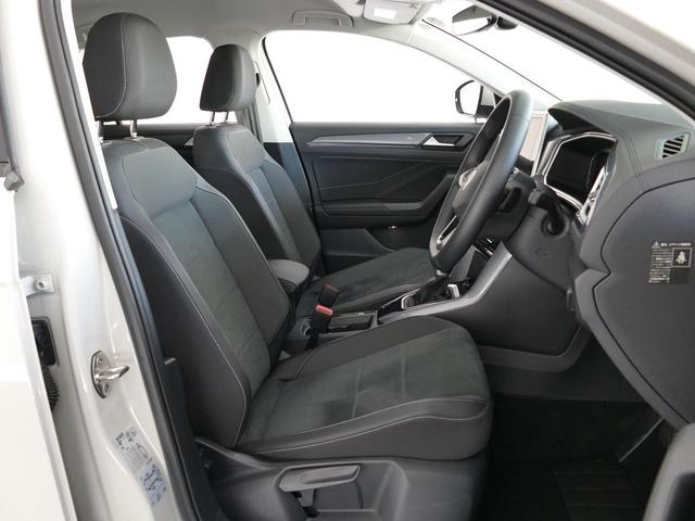 Ｔ－ロック ＴＳＩ　スタイル　メーカー直営認定中古車　１オーナ　ＬＥＤライト　純正ナビ　ブルートゥース通信　カープレイアンドロイドオート対応　スマートキースペア有　前車追従アダプティブクルーズ　ＥＴＣバックカメラ　リヤオートゲート（27枚目）