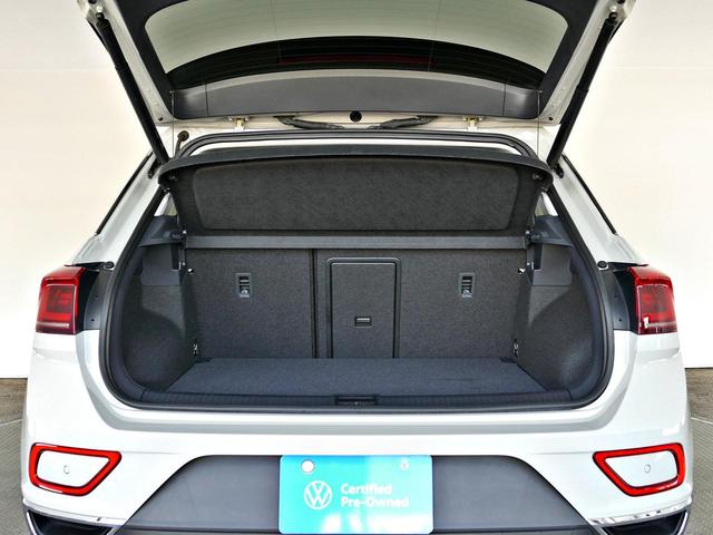 Ｔ－ロック ＴＳＩ　スタイル　メーカー直営認定中古車　１オーナ　ＬＥＤライト　純正ナビ　ブルートゥース通信　カープレイアンドロイドオート対応　スマートキースペア有　前車追従アダプティブクルーズ　ＥＴＣバックカメラ　リヤオートゲート（40枚目）