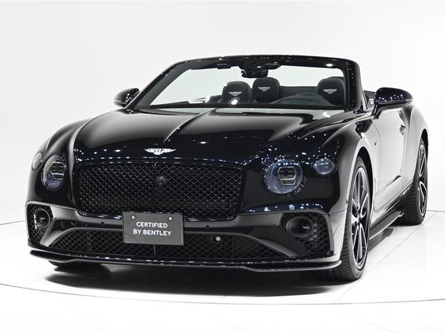 コンチネンタル 　ＧＴ　Ｖ８　Ｃｏｎｖｅｒｔｉｂｌｅ　コントラストステッチ　３本スポークシングルトーンステアリングヒーター　Ｃｏｎｔｉｎｅｎｔａｌブラックラインスペック　ツーリングスペック（2枚目）