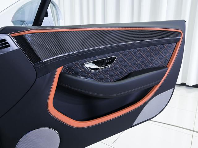 コンチネンタル ＧＴ　スピード　ベントレー認定中古車　メーカー保証付　ベントレー　ケアプログラム　ベントレー　エマージェンシーアシスタンス　ＣＥＲＴＩＦＩＥＤ　ＢＹ　ＢＥＮＴＬＥＹ（10枚目）