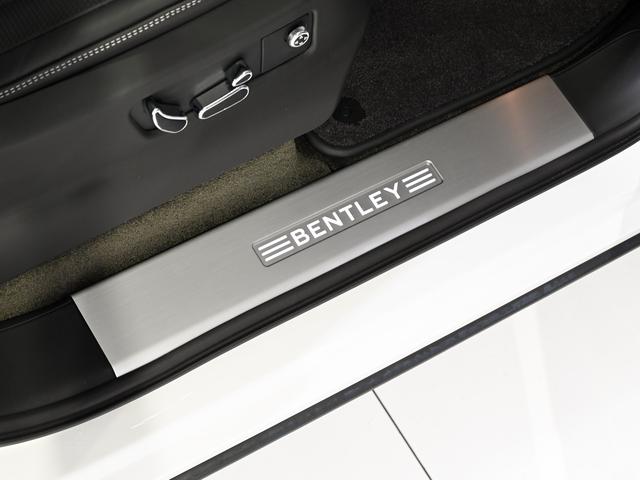 ベンテイガ V8 ベントレー認定中古車 メーカー保証付 ベントレー ケアプログラム ベントレー エマージェンシーアシスタンス CERTIFIED BY BENTLEY(17枚目)