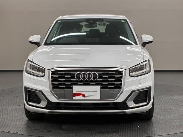Ｑ２ ３０ＴＦＳＩスポーツ　認定中古車　シートヒーター　ドラレコ前後　オートテールゲート　サイドアシスト　ＡＣＣ　ＬＥＤ　アルミホイール　スマートキー　シートヒーター　ワンセグ　ミュージックプレイヤー接続可　ＥＴＣ（3枚目）
