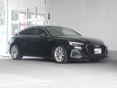 ドイツ本国Ａｕｄｉ　ＡＧが認定する資格を有するメカニックが納車前の点検からアフターサービス迄サポート致します。 7