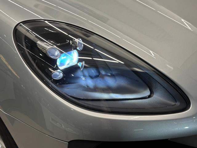 マカン マカン スポーツクロノパッケージ ・PASM・パワーステアリングプラス・19インチMacanSportホイール・シートヒーター・ポルシェエントリー&ドライブ・スポーツデザインドアミラー・14wayパワーシート(9枚目)