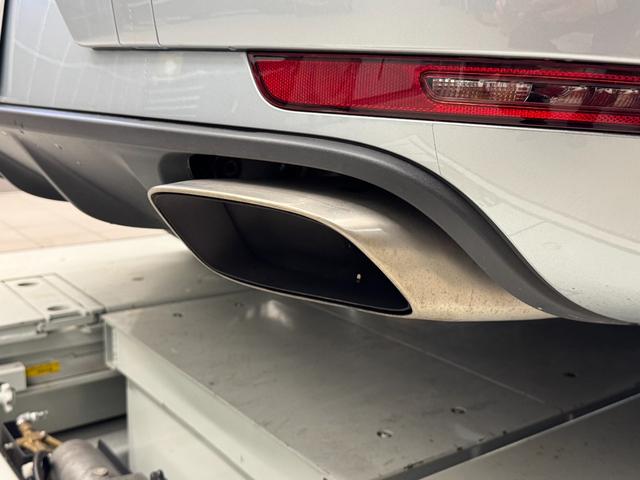 マカン マカン スポーツクロノパッケージ ・PASM・パワーステアリングプラス・19インチMacanSportホイール・シートヒーター・ポルシェエントリー&ドライブ・スポーツデザインドアミラー・14wayパワーシート(13枚目)