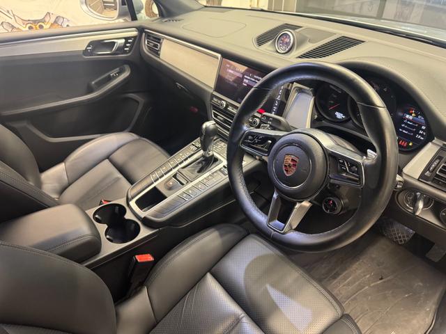 マカン マカン スポーツクロノパッケージ ・PASM・パワーステアリングプラス・19インチMacanSportホイール・シートヒーター・ポルシェエントリー&ドライブ・スポーツデザインドアミラー・14wayパワーシート(14枚目)