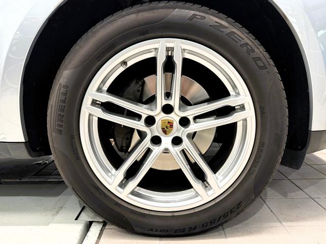 マカン マカン スポーツクロノパッケージ ・PASM・パワーステアリングプラス・19インチMacanSportホイール・シートヒーター・ポルシェエントリー&ドライブ・スポーツデザインドアミラー・14wayパワーシート(50枚目)