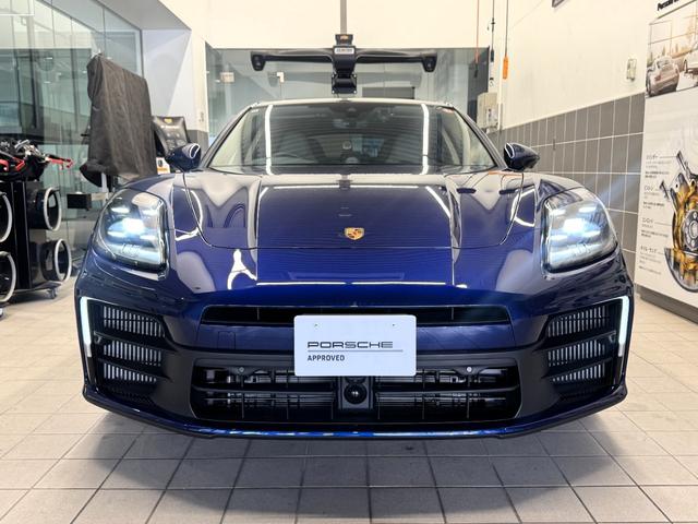 パナメーラ ベースグレード 1オーナー・スポーツクロノパッケージ・パノラマ ルーフシステム・20インチAW・マッサージ機能(フロント)シートベンチレーション(フロント)・シートヒーター(リア)・断熱遮音ガラス(2枚目)