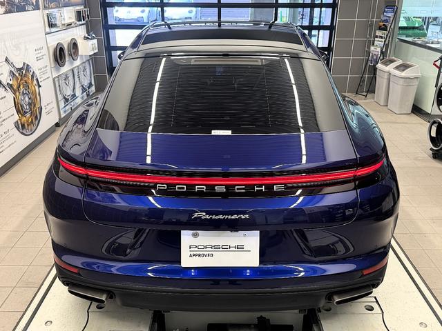 パナメーラ ベースグレード 1オーナー・スポーツクロノパッケージ・パノラマ ルーフシステム・20インチAW・マッサージ機能(フロント)シートベンチレーション(フロント)・シートヒーター(リア)・断熱遮音ガラス(5枚目)