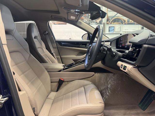 パナメーラ ベースグレード 1オーナー・スポーツクロノパッケージ・パノラマ ルーフシステム・20インチAW・マッサージ機能(フロント)シートベンチレーション(フロント)・シートヒーター(リア)・断熱遮音ガラス(14枚目)