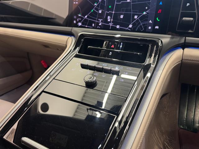 パナメーラ ベースグレード 1オーナー・スポーツクロノパッケージ・パノラマ ルーフシステム・20インチAW・マッサージ機能(フロント)シートベンチレーション(フロント)・シートヒーター(リア)・断熱遮音ガラス(36枚目)