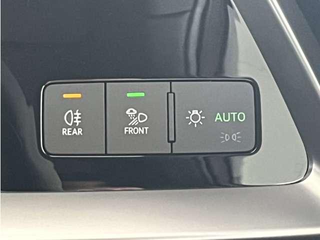 Ａ３ スポーツバック３０ＴＦＳＩアドバンスド　レザーＳ　ＣａｒＰｌａｙ　ＡＣＣ　レーンキープ　バックカメラ　ＬＥＤヘッドライト　アルミホイール　電動シート　シートヒーター　過給器設定モデル　Ｗエアコン　メモリーナビ　フルセグＴＶ　認定中古車（20枚目）