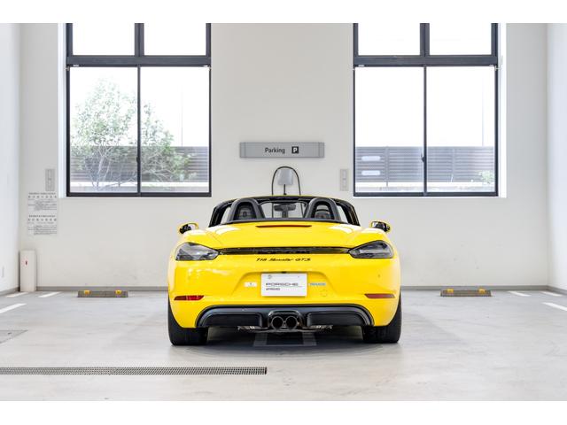 718ボクスター 718ボクスターGTS PASMスポーツシャシー GTSインテリアパッケージ シートヒーター パワーステアリングプラス エントリー&ドライブシステム パークアシスト(4枚目)