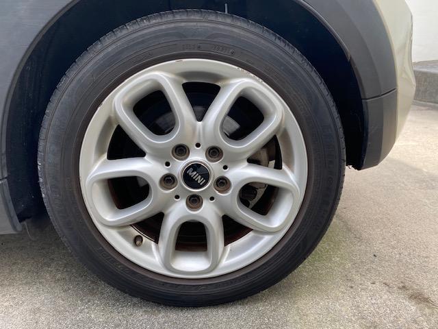 MINI クーパーS ホワイト/ブラックツートン 純正HDDナビ バックカメラ 地デジチューナー 純正16インチアルミホイール ドラレコ前後(9枚目)