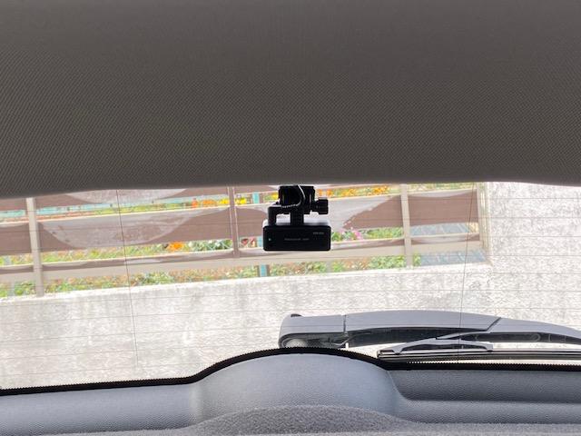 MINI クーパーS ホワイト/ブラックツートン 純正HDDナビ バックカメラ 地デジチューナー 純正16インチアルミホイール ドラレコ前後(28枚目)