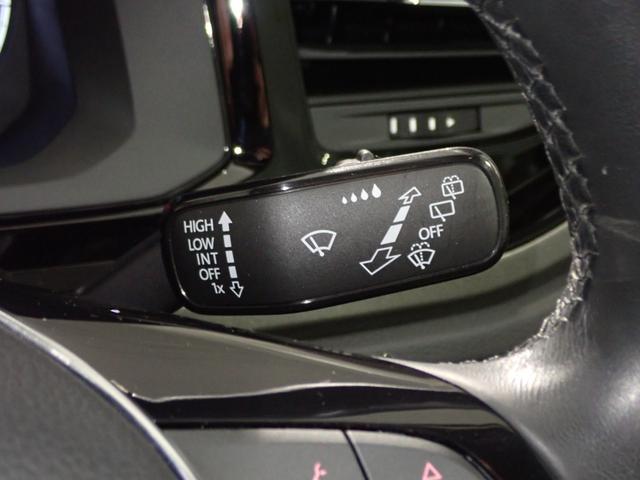 ポロ ＴＳＩコンフォートライン　認定中古車　障害物センサー　駐車支援システム　リアビューカメラ　エマージェンシーストップシグナル　プリクラッシュブレーキシステム　レーンキープアシストシステム　ＬＥＤヘッドライト　アルミホイール（18枚目）