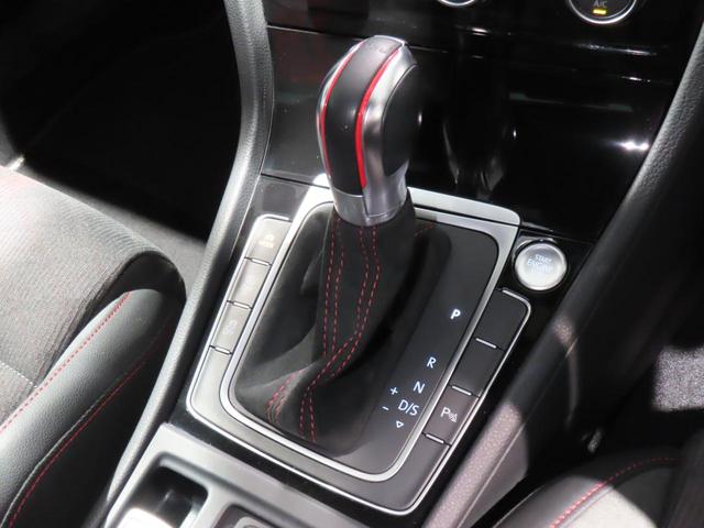 ゴルフＧＴＩ ＴＣＲ　認定中古車　６００台限定車　アクラポビッチマフラー　希少車種　バックカメラ　前後障害物センサー　Ｂｌｕｅｔｏｏｔｈ接続　ＴＣＲ専用シート　オートクルーズコントロール　禁煙車　ＬＥＤヘッドライト（14枚目）