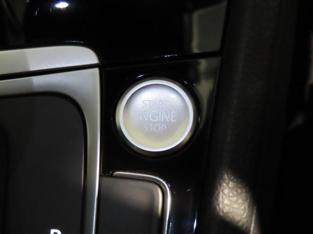 ゴルフＧＴＩ ＴＣＲ　認定中古車　６００台限定車　アクラポビッチマフラー　希少車種　バックカメラ　前後障害物センサー　Ｂｌｕｅｔｏｏｔｈ接続　ＴＣＲ専用シート　オートクルーズコントロール　禁煙車　ＬＥＤヘッドライト（15枚目）