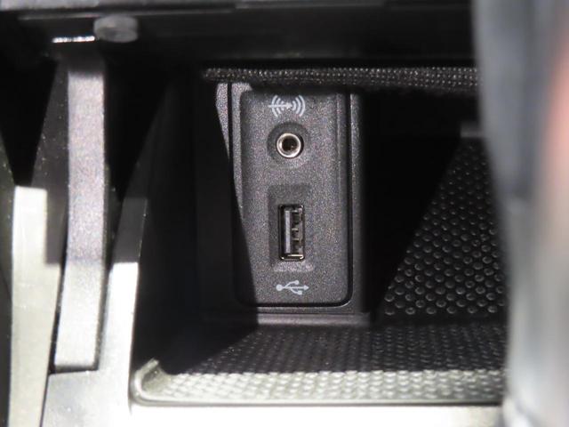 ゴルフＧＴＩ ＴＣＲ　認定中古車　６００台限定車　アクラポビッチマフラー　希少車種　バックカメラ　前後障害物センサー　Ｂｌｕｅｔｏｏｔｈ接続　ＴＣＲ専用シート　オートクルーズコントロール　禁煙車　ＬＥＤヘッドライト（27枚目）