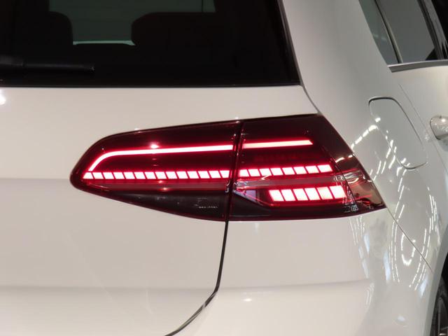 ゴルフＧＴＩ ＴＣＲ　認定中古車　６００台限定車　アクラポビッチマフラー　希少車種　バックカメラ　前後障害物センサー　Ｂｌｕｅｔｏｏｔｈ接続　ＴＣＲ専用シート　オートクルーズコントロール　禁煙車　ＬＥＤヘッドライト（43枚目）