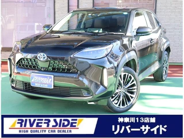 トヨタ ヤリスクロスハイブリッドｚ 記録簿 登録 届出済未使用車 衝突被害軽減システム バックカメラ ｄｖｄ再生の中古車 車体価格276万円 22 令和4 年式 走行50キロ 車体色ブラックマイカ 神奈川県海老名市門沢橋６ ９ ２９ 新型車が半額で乗れる専門店 株