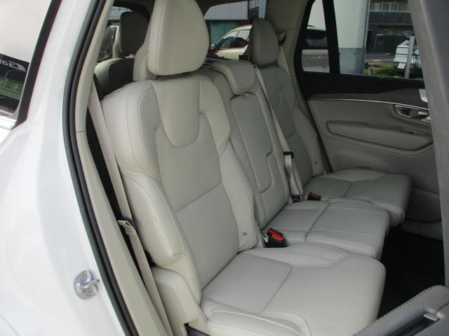 XC90  スーパーチャージャー搭載モデル サンルーフ ブロンドレザー 7人乗りSUV フロント席リラクゼーション機能 ベンチレーション搭載 LEDヘッドライト 360°モニター(7枚目)