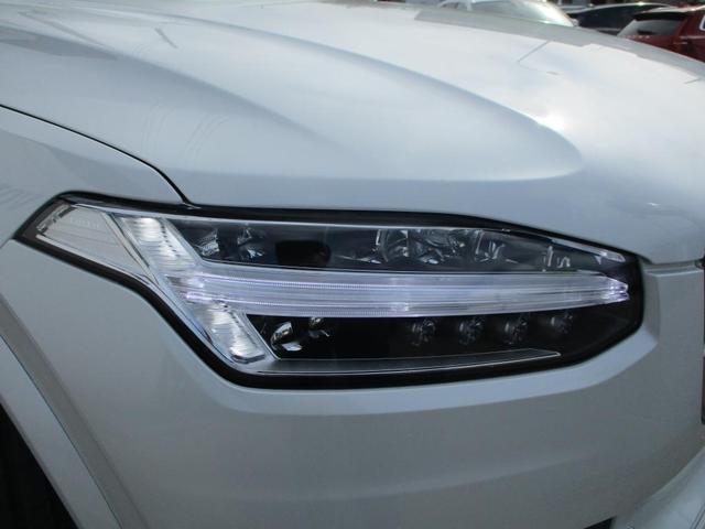 XC90  スーパーチャージャー搭載モデル サンルーフ ブロンドレザー 7人乗りSUV フロント席リラクゼーション機能 ベンチレーション搭載 LEDヘッドライト 360°モニター(19枚目)