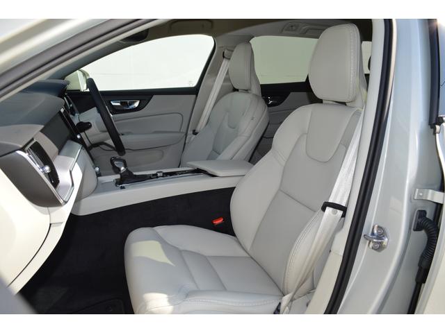 クロスカントリーT5AWD 登録済未使用車 2020年モデル(6枚目)