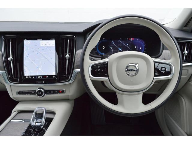 Ｖ９０ アルティメット　Ｂ５　Ｇｏｏｇｌｅ搭載　ブロンドレザー　ガラスサンルーフ　シートクーラー　マッサージ機能　３６０度カメラ　ＬＥＤライト（13枚目）