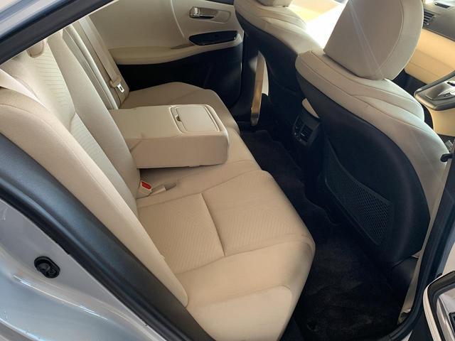 HS250h 純正ナビ ETC リアカメラ 運転席助手席パワ-シ-ト CD DVD再生 USB利用可能 ブル-トゥース(9枚目)