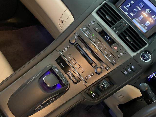 HS250h 純正ナビ ETC リアカメラ 運転席助手席パワ-シ-ト CD DVD再生 USB利用可能 ブル-トゥース(19枚目)