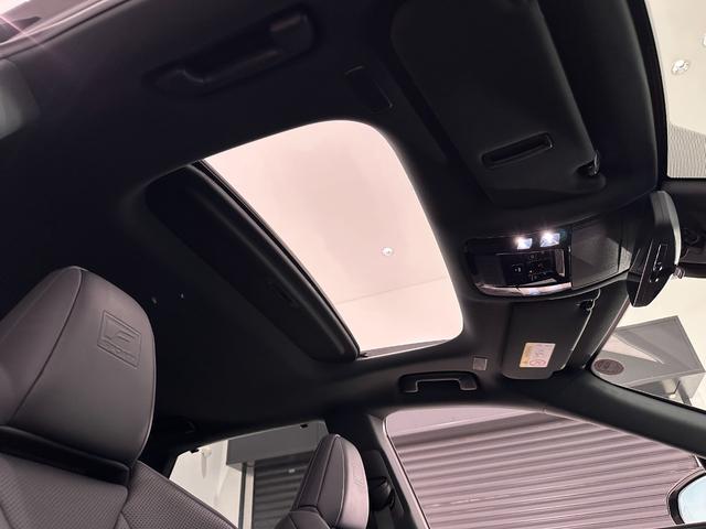 ＲＸ ＲＸ５００ｈ　Ｆスポーツパフォーマンス　Ｆ　ＳＰＯＲＴ　　専用オプション　フルエアロ＆マフラー　ガラスサンルーフ　新車保証　オレンジキャリパー　２１インチアルミホイール　スペアキー　アダプティブクルーズコントロール　ナビ　ＴＶ（3枚目）