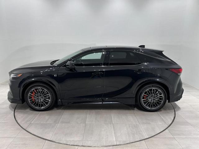 ＲＸ ＲＸ５００ｈ　Ｆスポーツパフォーマンス　Ｆ　ＳＰＯＲＴ　　専用オプション　フルエアロ＆マフラー　ガラスサンルーフ　新車保証　オレンジキャリパー　２１インチアルミホイール　スペアキー　アダプティブクルーズコントロール　ナビ　ＴＶ（15枚目）