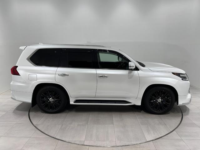 ＬＸ ＬＸ５７０　８人乗　ブラウンレザー　ガラスサンルーフ　２１インチアルミホイール　マークレビンソン　モデリスタ　ＴＶ　リアモニター　スペアキー（33枚目）