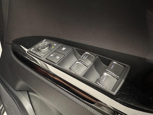 ＬＸ ＬＸ５７０　８人乗　ブラウンレザー　ガラスサンルーフ　２１インチアルミホイール　マークレビンソン　モデリスタ　ＴＶ　リアモニター　スペアキー（52枚目）