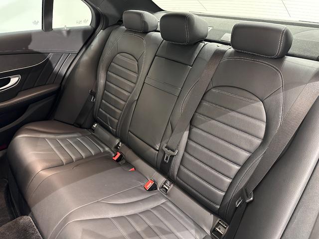 Ｃクラス Ｃ４３　４マチック　パノラマガラスサンルーフ　ブルメスターサウンド　ヘッドアップディスプレイ　パフュームアトマイザー　ブラックレザーシート　車検２０２７年６月　スペアキー（12枚目）