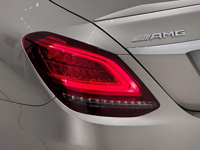 Ｃクラス Ｃ４３　４マチック　パノラマガラスサンルーフ　ブルメスターサウンド　ヘッドアップディスプレイ　パフュームアトマイザー　ブラックレザーシート　車検２０２７年６月　スペアキー（14枚目）
