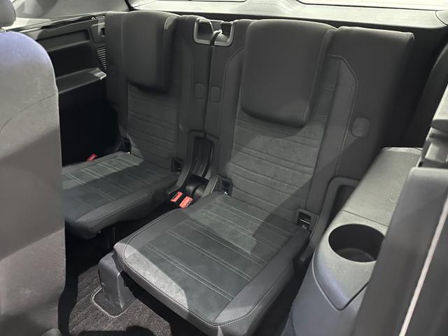 ゴルフトゥーラン TSI ハイライン 車検2027年8月 アダプティブクルーズコントロール 純正ナビゲーション TV バックカメラ 3列シート(15枚目)