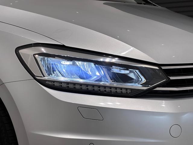 ゴルフトゥーラン TSI ハイライン 車検2027年8月 アダプティブクルーズコントロール 純正ナビゲーション TV バックカメラ 3列シート(18枚目)