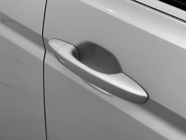 ゴルフトゥーラン TSI ハイライン 車検2027年8月 アダプティブクルーズコントロール 純正ナビゲーション TV バックカメラ 3列シート(23枚目)