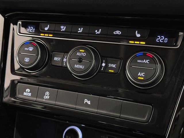 ゴルフトゥーラン TSI ハイライン 車検2027年8月 アダプティブクルーズコントロール 純正ナビゲーション TV バックカメラ 3列シート(29枚目)