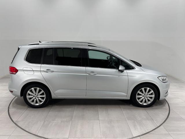 ゴルフトゥーラン TSI ハイライン 車検2027年8月 アダプティブクルーズコントロール 純正ナビゲーション TV バックカメラ 3列シート(30枚目)