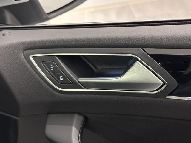 ゴルフトゥーラン TSI ハイライン 車検2027年8月 アダプティブクルーズコントロール 純正ナビゲーション TV バックカメラ 3列シート(46枚目)