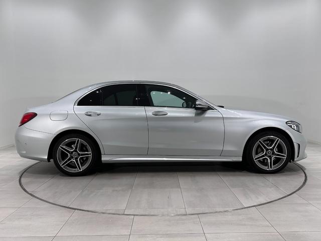 Cクラス C220dアバンギャルド AMGライン レザーアルティコ シートヒーター アダプティブクルーズコントロール 純正ナビゲーション TV バックカメラ スペアキー(4枚目)