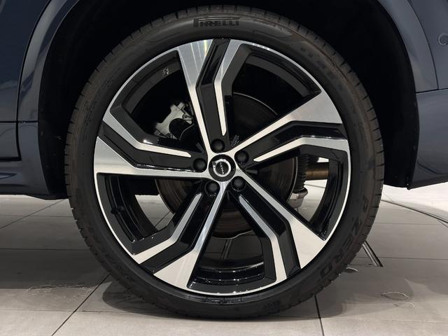 XC90 リチャージアルテメットT8AWDプラグインハイブリド 新車保証 Bowers&Wilkins レザーシート ガラスサンルーフ 3列シート 電動テールゲート スペアキー アダプティブクルーズコントロール(59枚目)