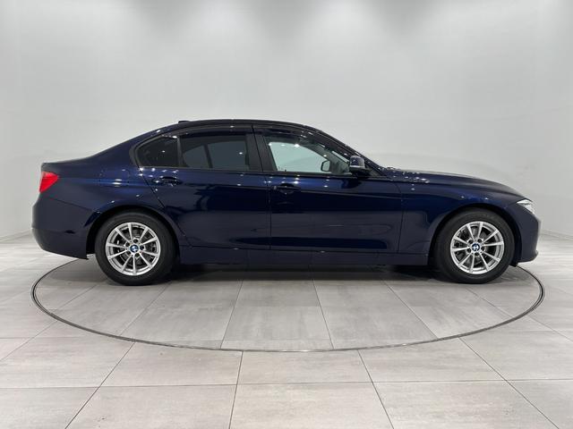 3シリーズ 320i アダプティブクルーズコントロール 社外ブラックレザーシート 純正ナビゲーション TV バックカメラ 走行23200km(54枚目)