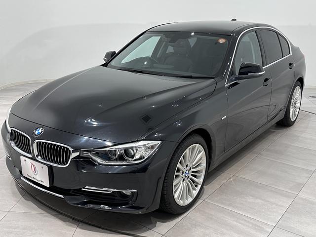 ３シリーズ ３２８ｉラグジュアリー　ワンオーナー　車検２０２７年６月　スペアキー　ブラックレザーシート　シートヒーター　保証書　記録簿　取扱説明書（7枚目）